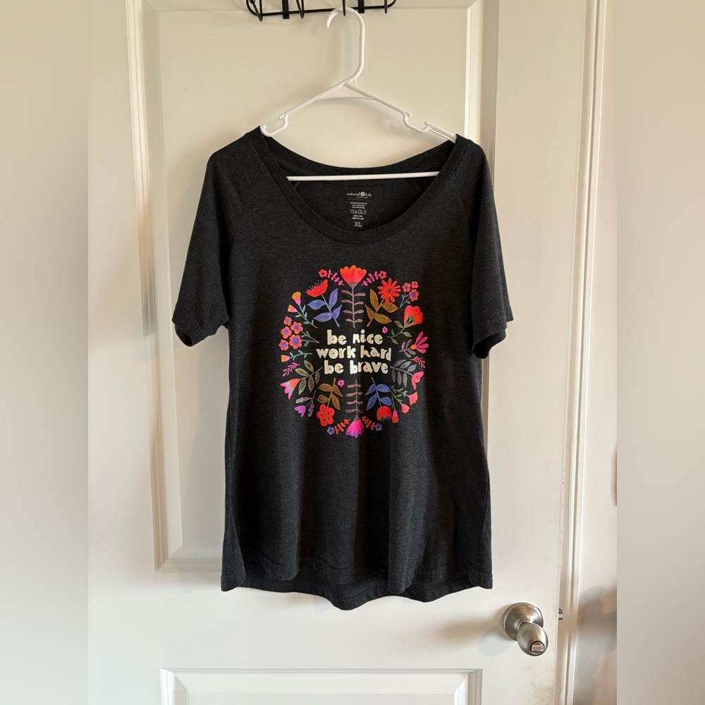 Natural Life XL Tee